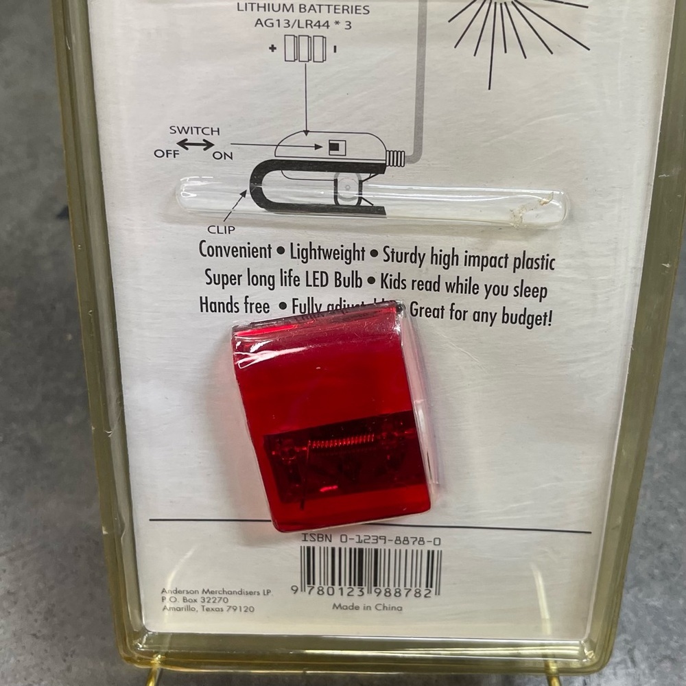 Vintage BookBright Clip On Book Light Red NOS Sealed Rare - Picture 5 of 6